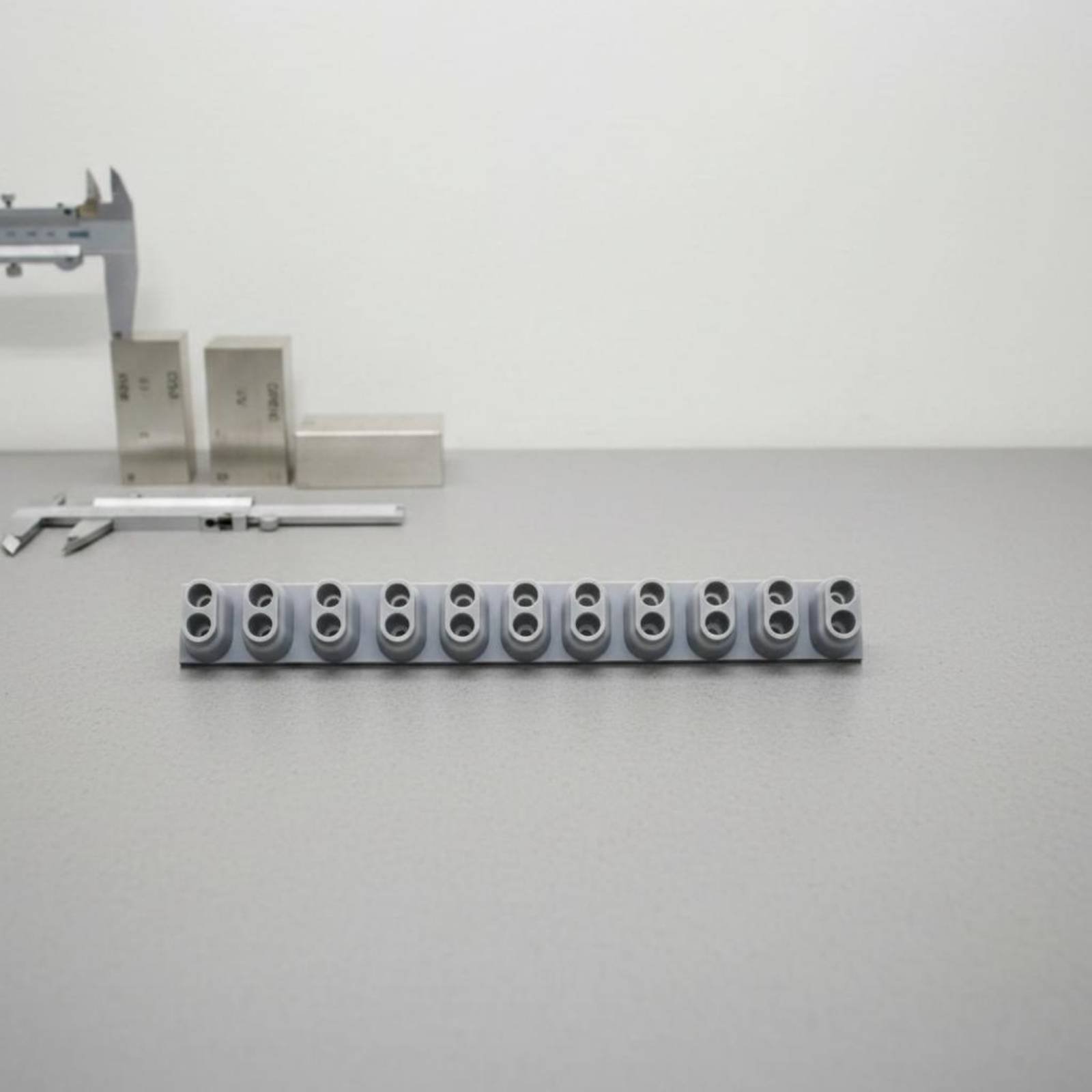 Conductive Rubber Key Contact  - огляд і ціна A Musical Instrument With Keys